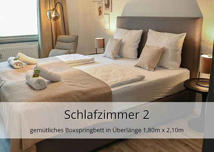 Apartment Stays4you - Zentrale Lage, Uninaehe, Extralange Betten *